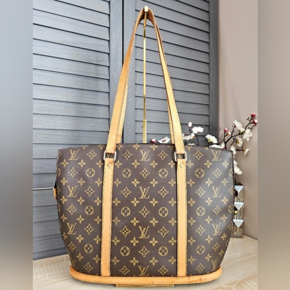Authentic LOUIS VUITTON Monogram Babylone Tote - Picture 2 of 14